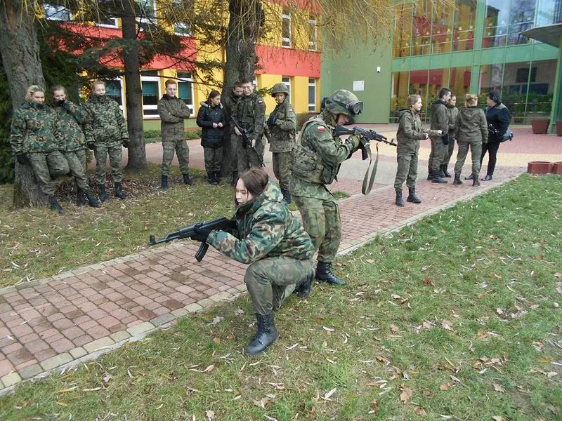 Mundurówka na szkoleniu w Ciechanowcu (zdjęcia)
