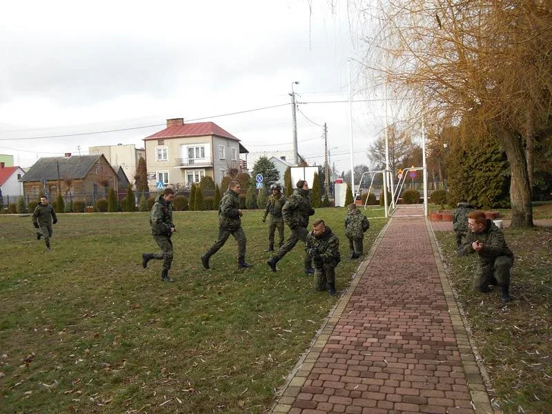 Mundurówka na szkoleniu w Ciechanowcu (zdjęcia)