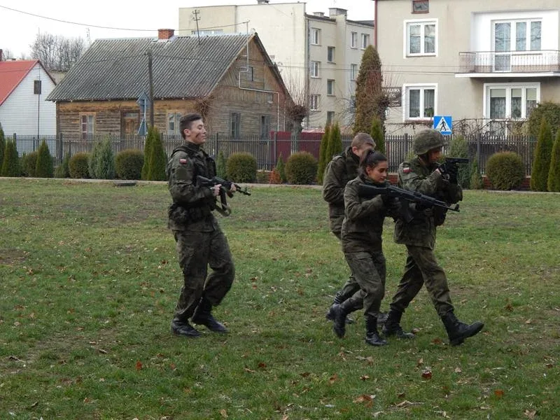 Mundurówka na szkoleniu w Ciechanowcu (zdjęcia)