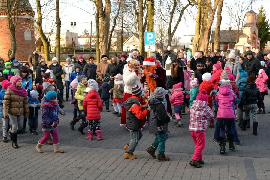 Święty Mikołaj odwiedził dzieci z Broku (zdjęcia)