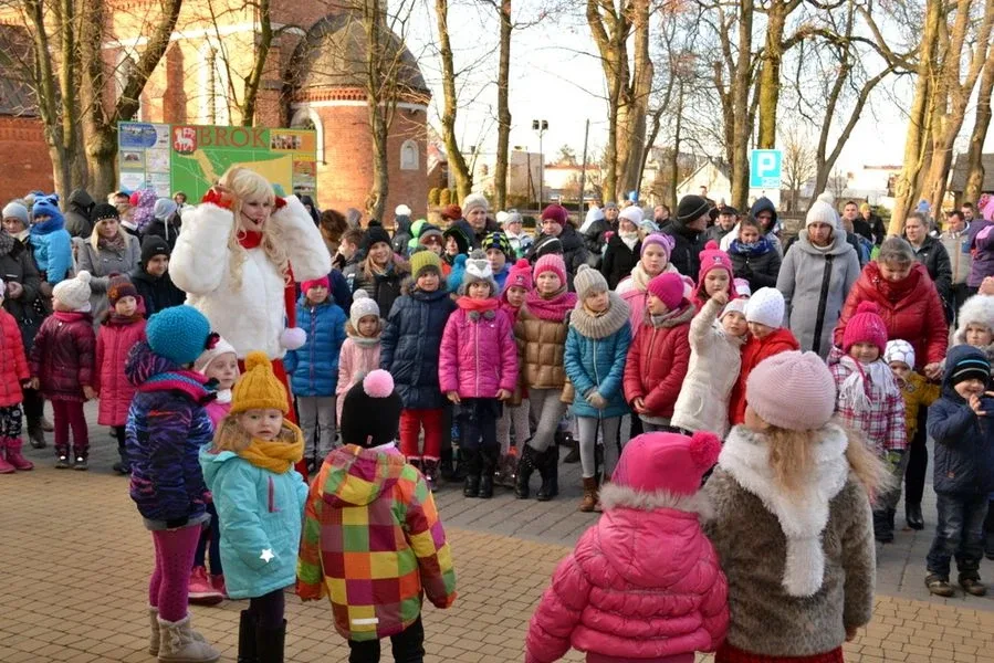 Święty Mikołaj odwiedził dzieci z Broku (zdjęcia)