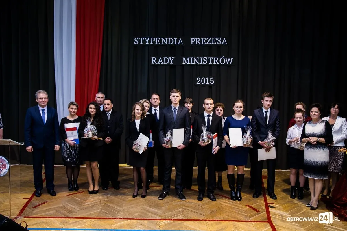 Stypendia Prezesa Rady Ministrów (zdjęcia, wideo)