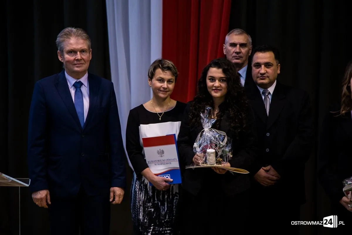 Stypendia Prezesa Rady Ministrów (zdjęcia, wideo)