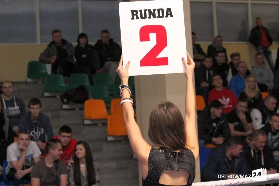 Wieczór pełen konfrontacji sztuk walki (zdjęcia, wideo)