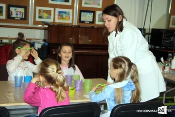 Eksperymenty naukowe dla najmłodszych (zdjęcia)