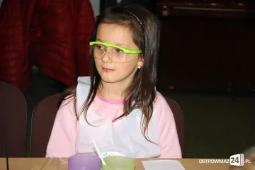 Eksperymenty naukowe dla najmłodszych (zdjęcia)