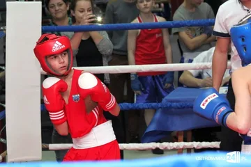Zacięte boje pięściarzy UOLKA (zdjęcia)