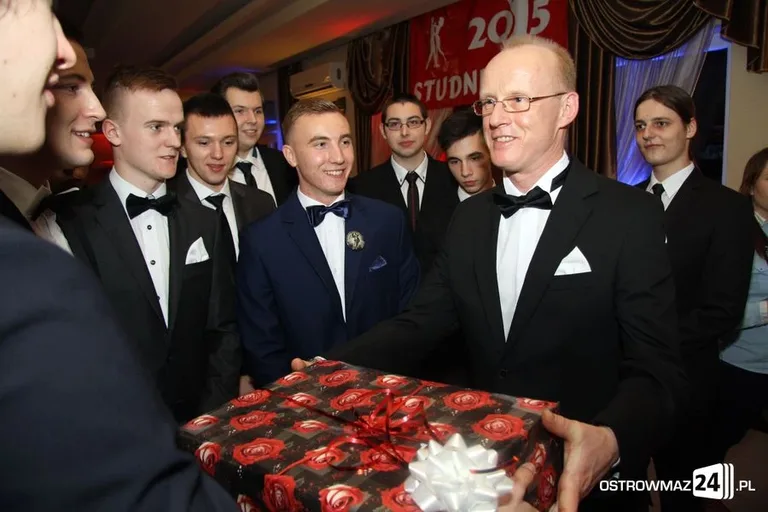 Studniówki tuż tuż