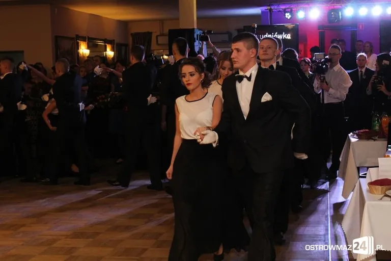 Studniówki tuż tuż