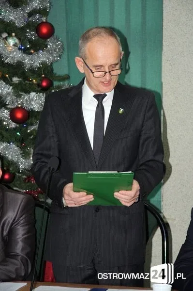 Budżet w gminie na 2016 rok uchwalony (zdjęcia)