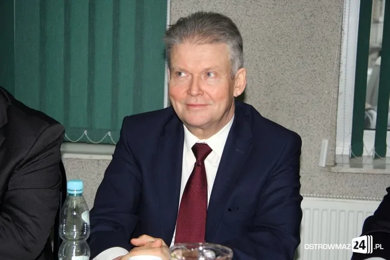 Budżet w gminie na 2016 rok uchwalony (zdjęcia)