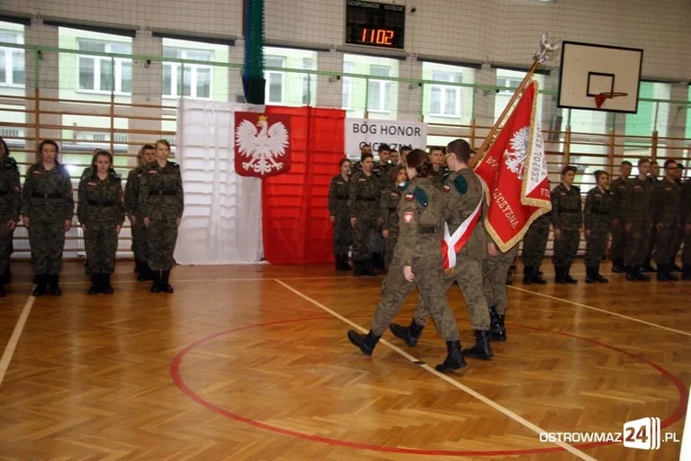 Ślubowanie w "Rubinku" (zdjęcia)
