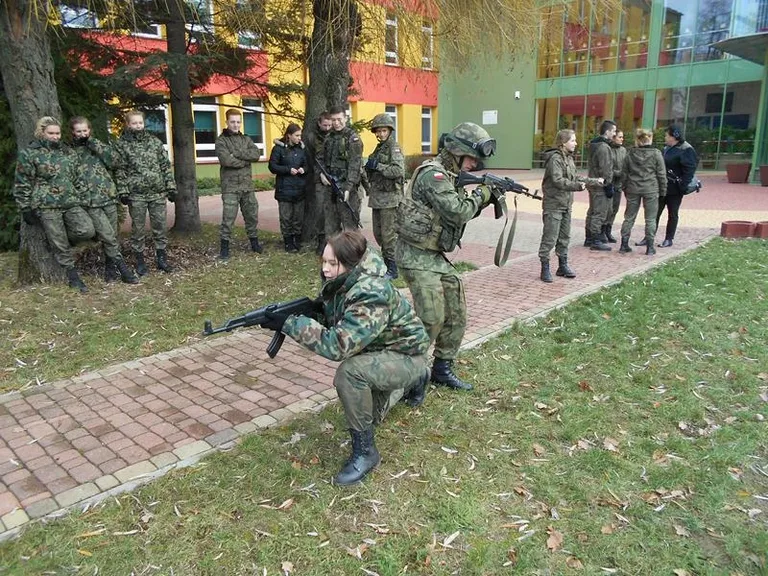 Mundurówka na szkoleniu w Ciechanowcu (zdjęcia)