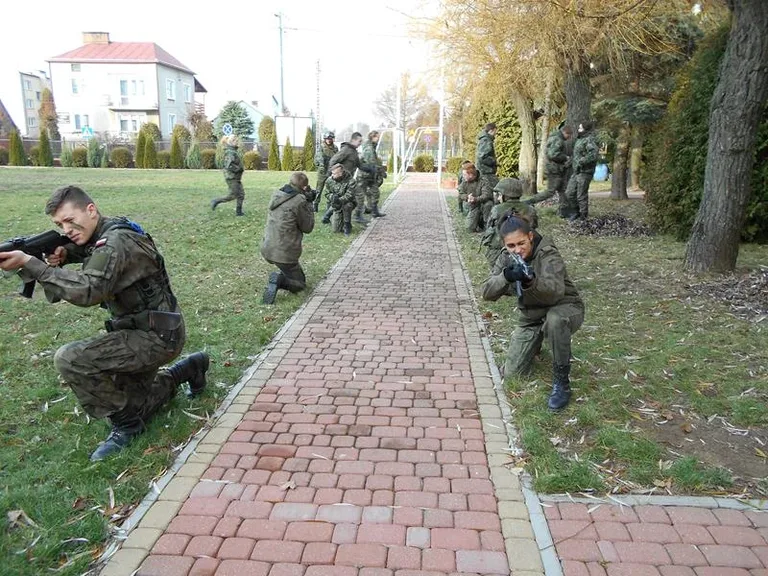Mundurówka na szkoleniu w Ciechanowcu (zdjęcia)