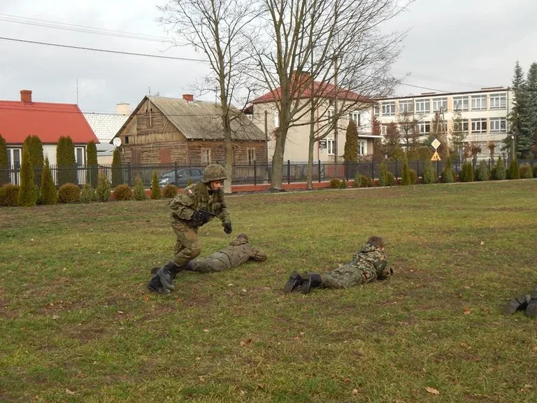 Mundurówka na szkoleniu w Ciechanowcu (zdjęcia)