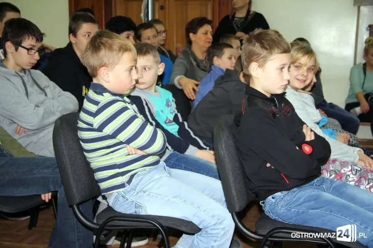 Jasełka w ostrowskim LO (zdjęcia, wideo)