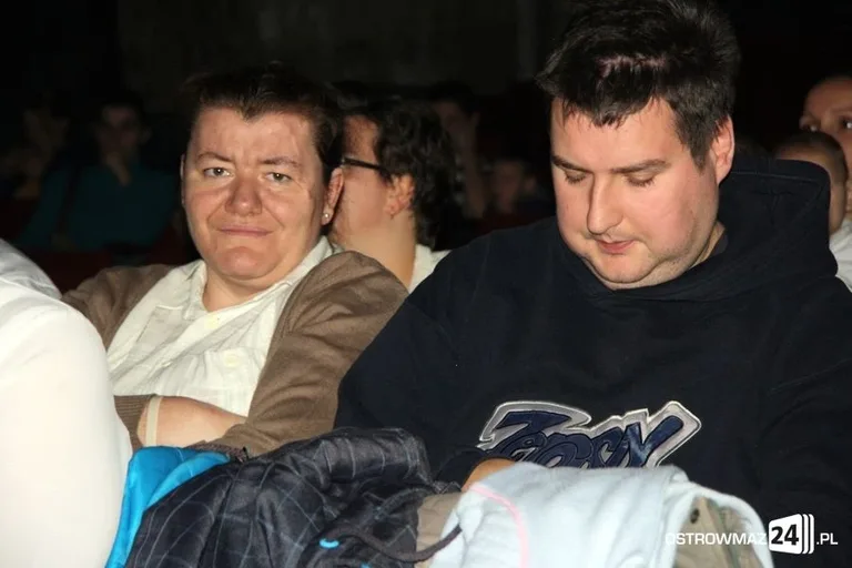 Obdarowali paczkami 68 dzieci (zdjęcia)