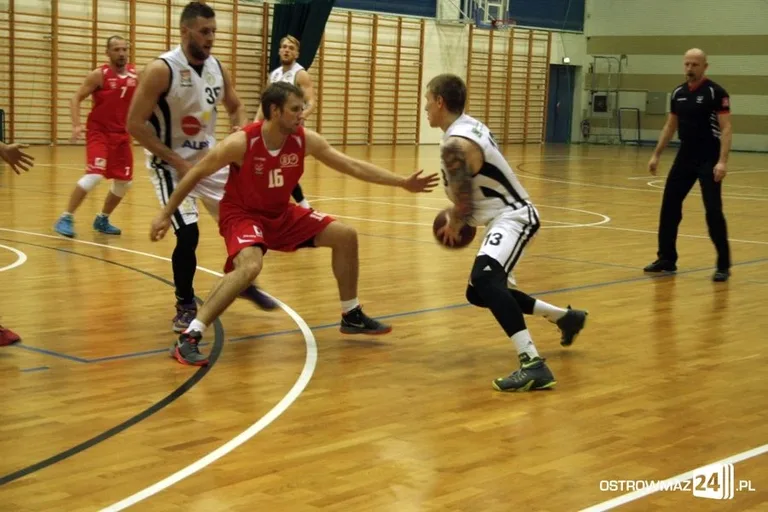Horror przy Trębickiego (zdjęcia, wideo)