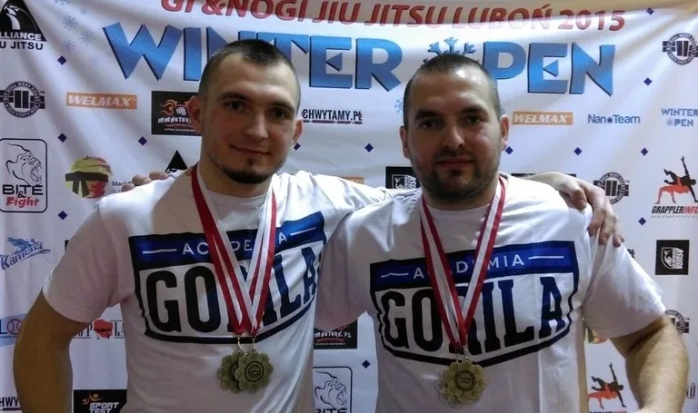 Cztery medale ostrowskich "goryli" (zdjęcia)