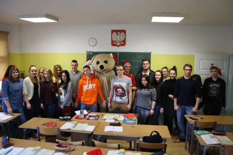 Mikołajki w ostrowskim liceum (zdjęcia)