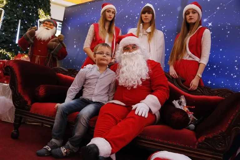 Święty Mikołaj w Galerii Bursztynowej (zdjęcia)