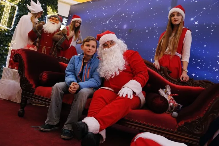 Święty Mikołaj w Galerii Bursztynowej (zdjęcia)