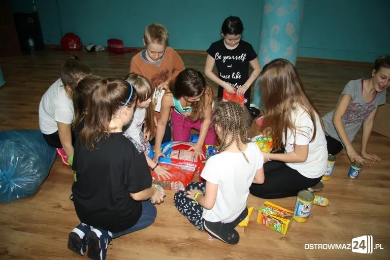 Tańczyli dla psiaków (zdjęcia)