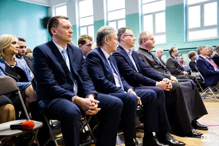 Stypendia Prezesa Rady Ministrów (zdjęcia, wideo)