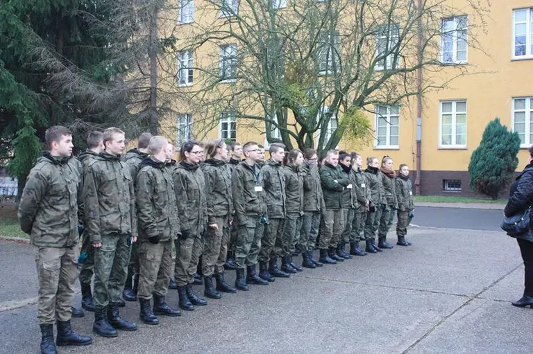 Mundurowi z "Rubinka" we Wrocławiu (zdjęcia)