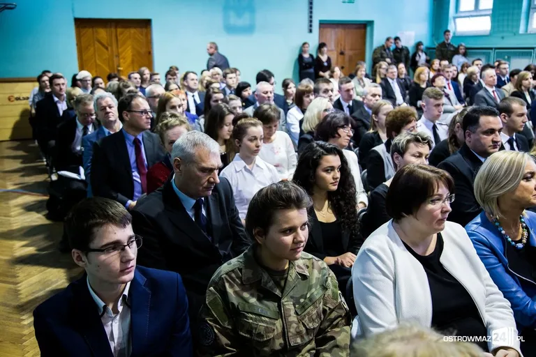 Stypendia Prezesa Rady Ministrów (zdjęcia, wideo)