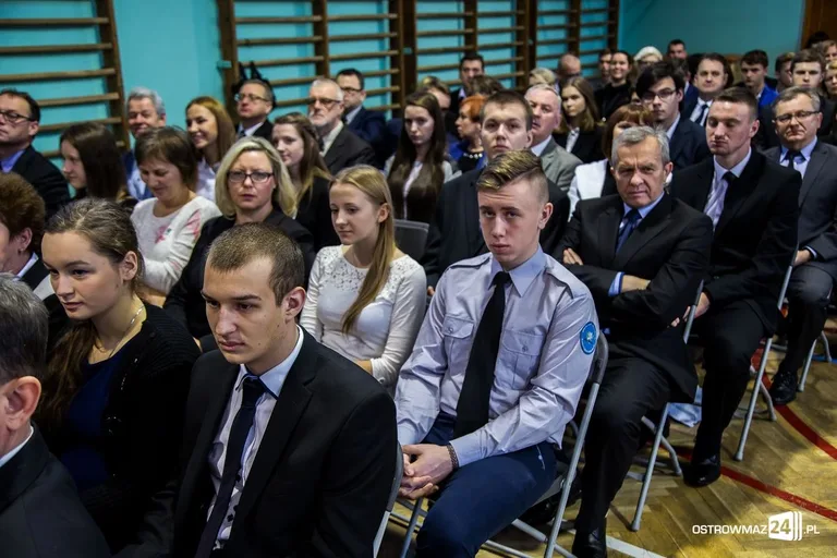 Stypendia Prezesa Rady Ministrów (zdjęcia, wideo)