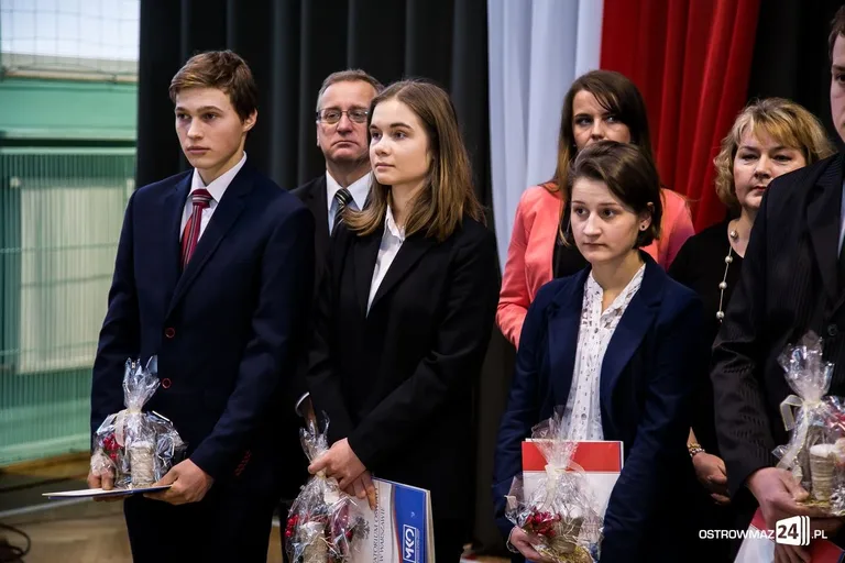 Stypendia Prezesa Rady Ministrów (zdjęcia, wideo)