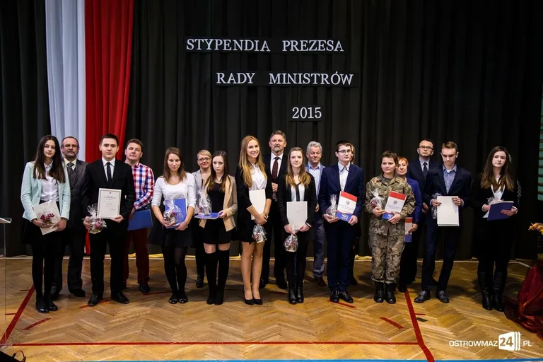 Stypendia Prezesa Rady Ministrów (zdjęcia, wideo)