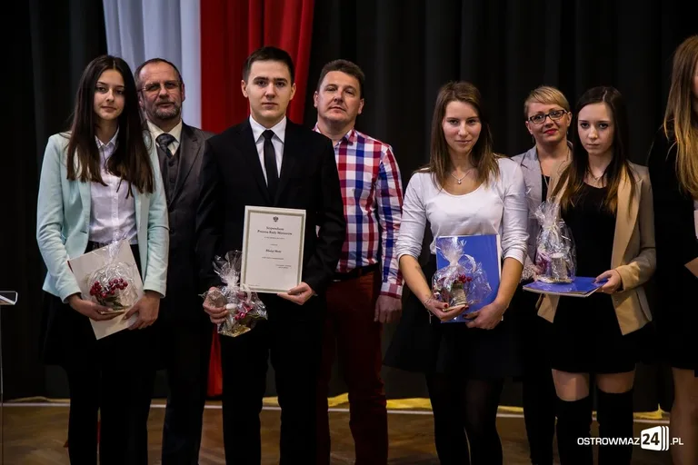 Stypendia Prezesa Rady Ministrów (zdjęcia, wideo)