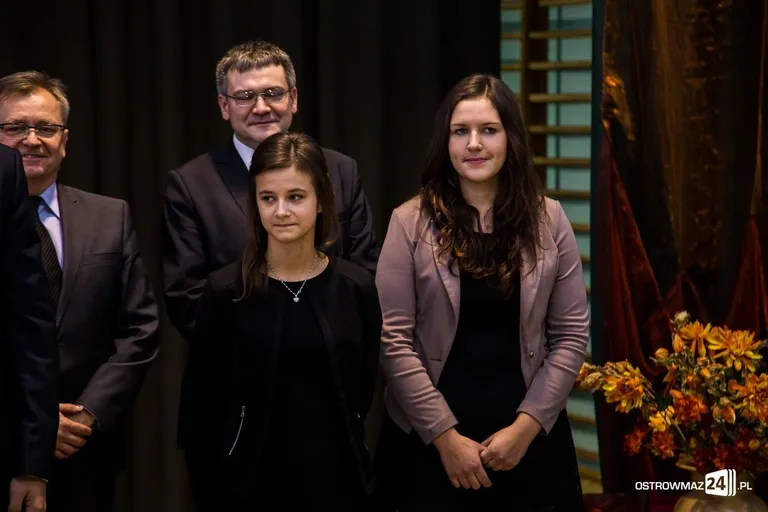 Stypendia Prezesa Rady Ministrów (zdjęcia, wideo)