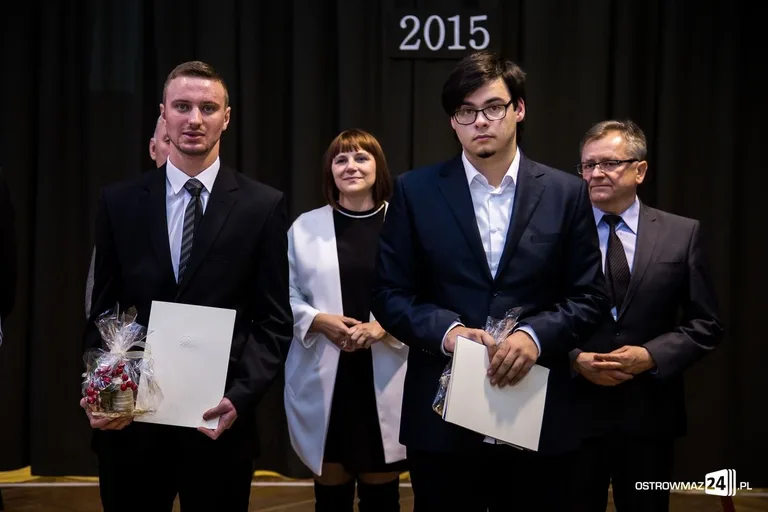 Stypendia Prezesa Rady Ministrów (zdjęcia, wideo)