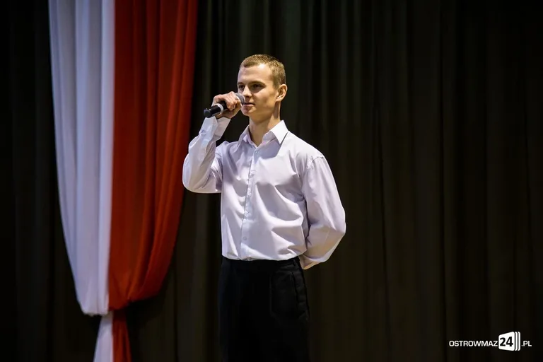 Stypendia Prezesa Rady Ministrów (zdjęcia, wideo)