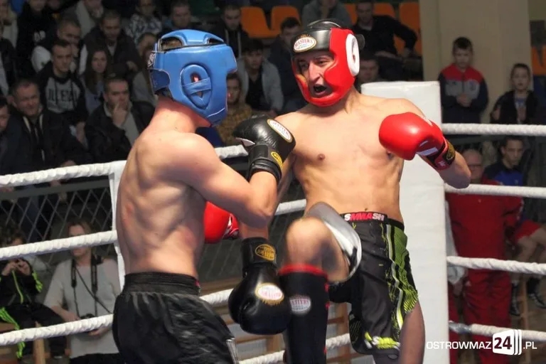 Wieczór pełen konfrontacji sztuk walki (zdjęcia, wideo)