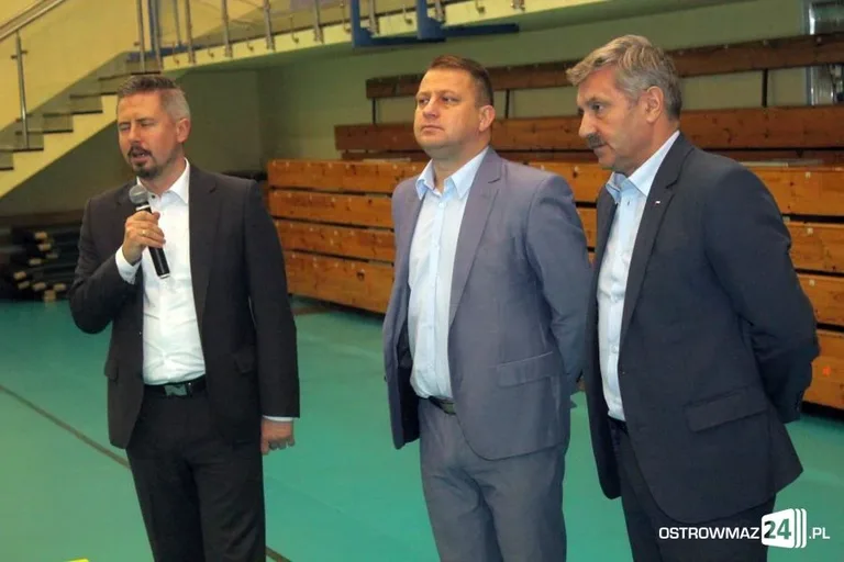 Słaby wynik piłkarzy Ostrovii (zdjęcia, wideo)