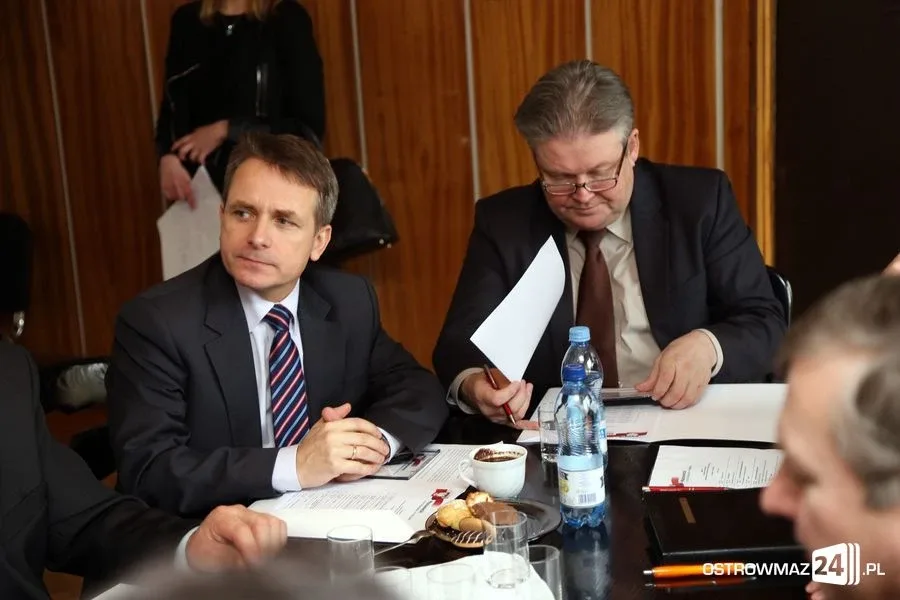 Wojewoda spotkał się z samorządowcami (zdjęcia)