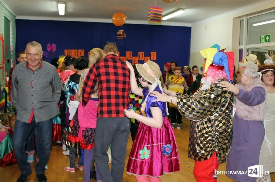 Studenci UTW w Zuzeli (zdjęcia)