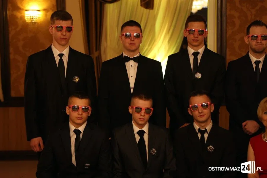 Studniówka Ekonomika (zdjęcia, wideo)