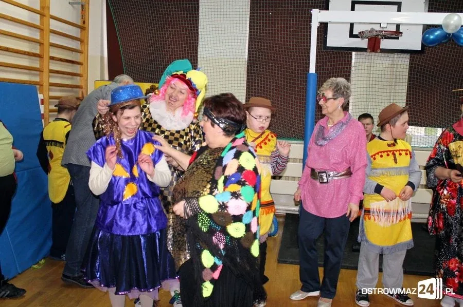 Studenci UTW w Zuzeli (zdjęcia)