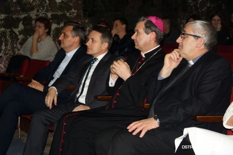 Kochać czy pożądać, afera o seks (zdjęcia)