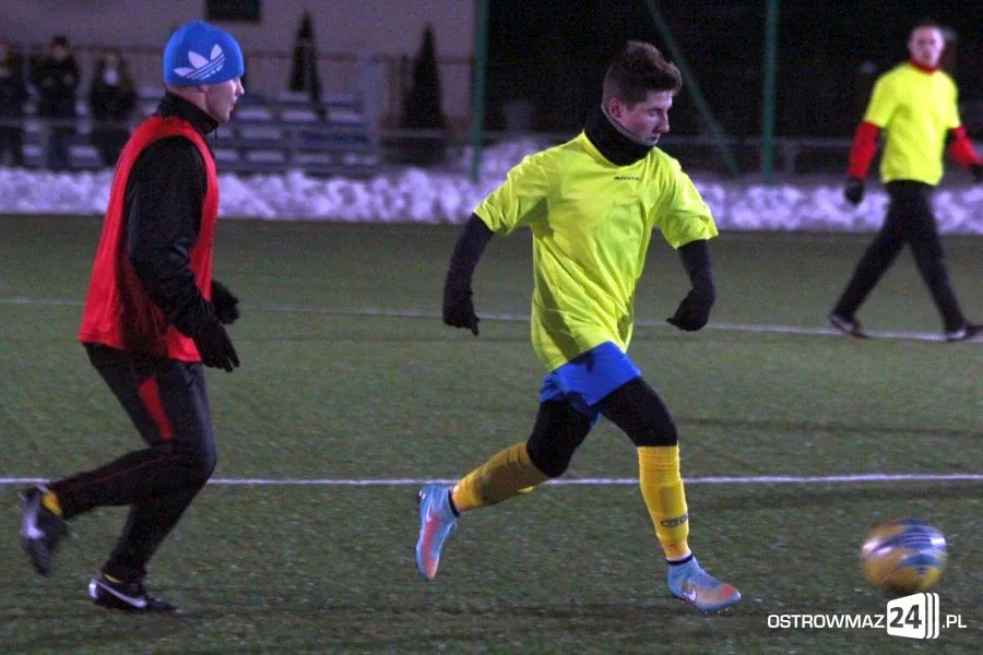 Lekcja futbolu dla KS Wąsewo (zdjęcia, wideo)