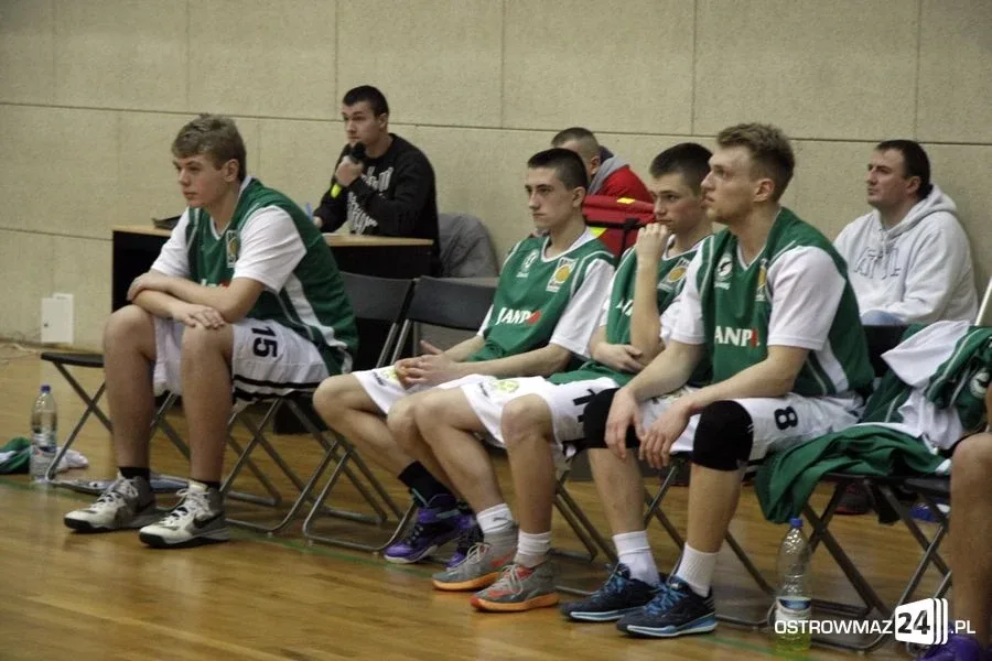 Polonia ponownie lepsza od Sokoła (zdjęcia, wideo)