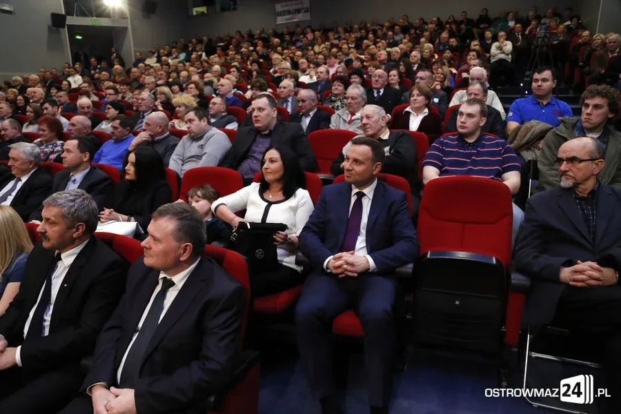 Burmistrz i wicestarosta na spotkaniu z Andrzejem Dudą