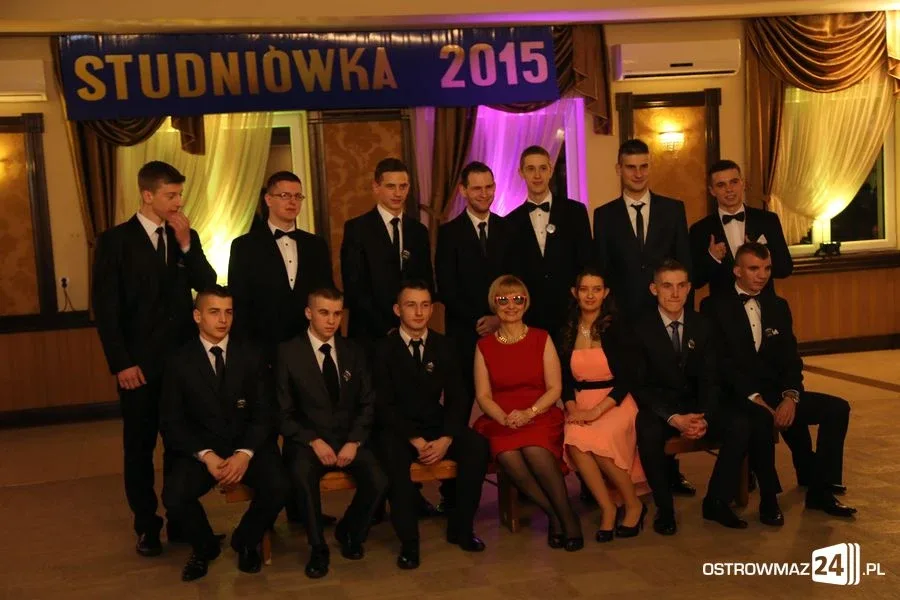 Studniówka Ekonomika (zdjęcia, wideo)