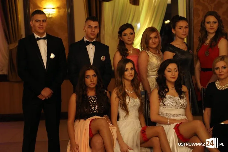 Studniówka Ekonomika (zdjęcia, wideo)