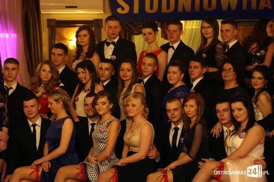Studniówka Ekonomika (zdjęcia, wideo)